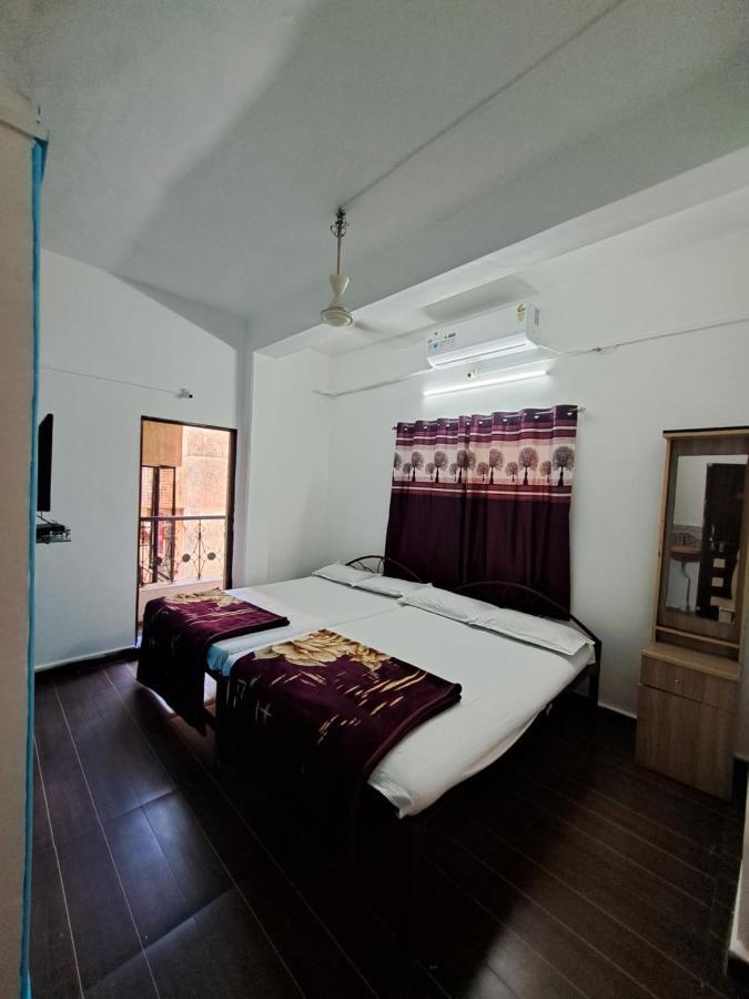 Goldan Palece Otel Trimbak Dış mekan fotoğraf