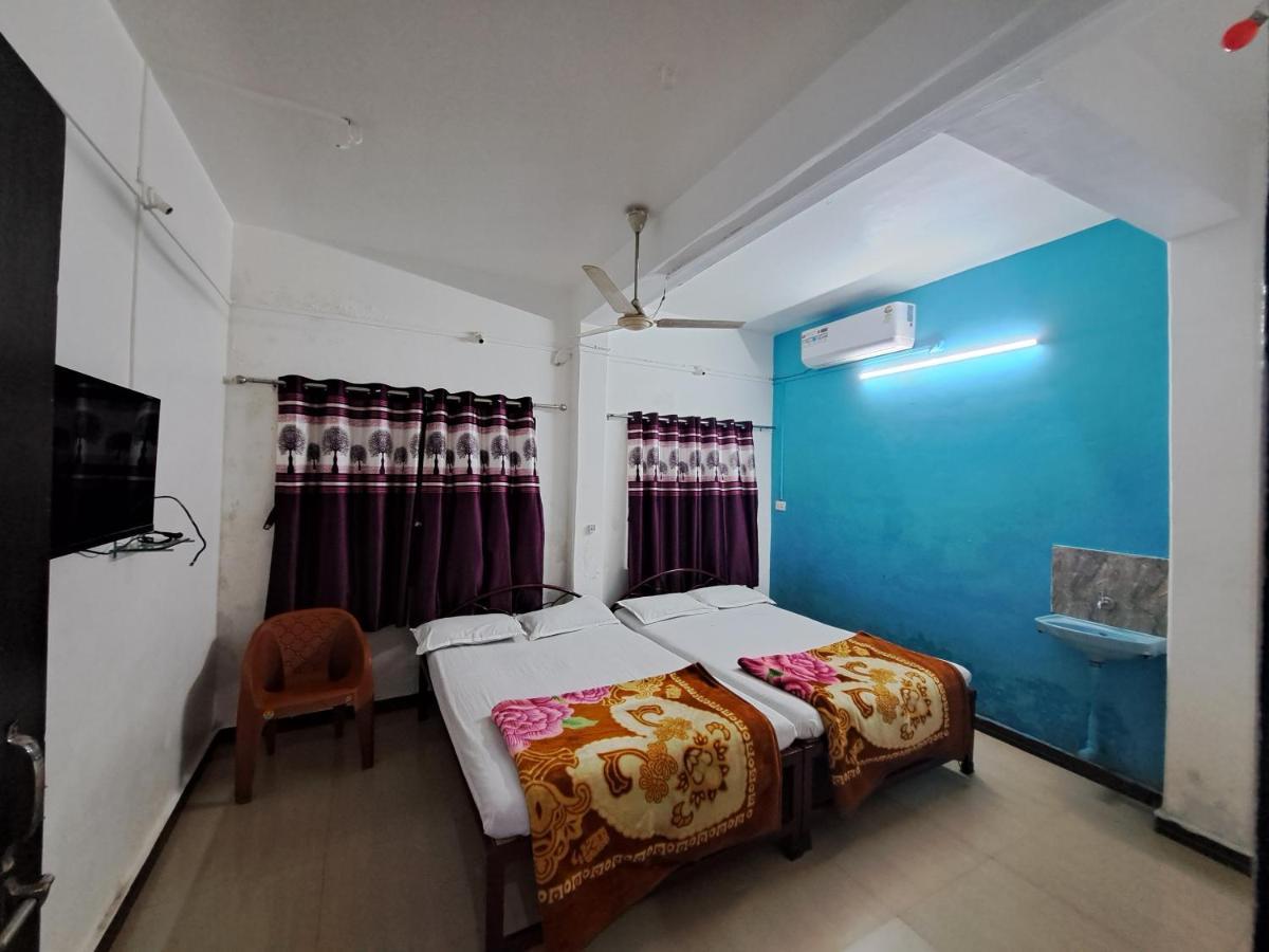 Goldan Palece Otel Trimbak Dış mekan fotoğraf